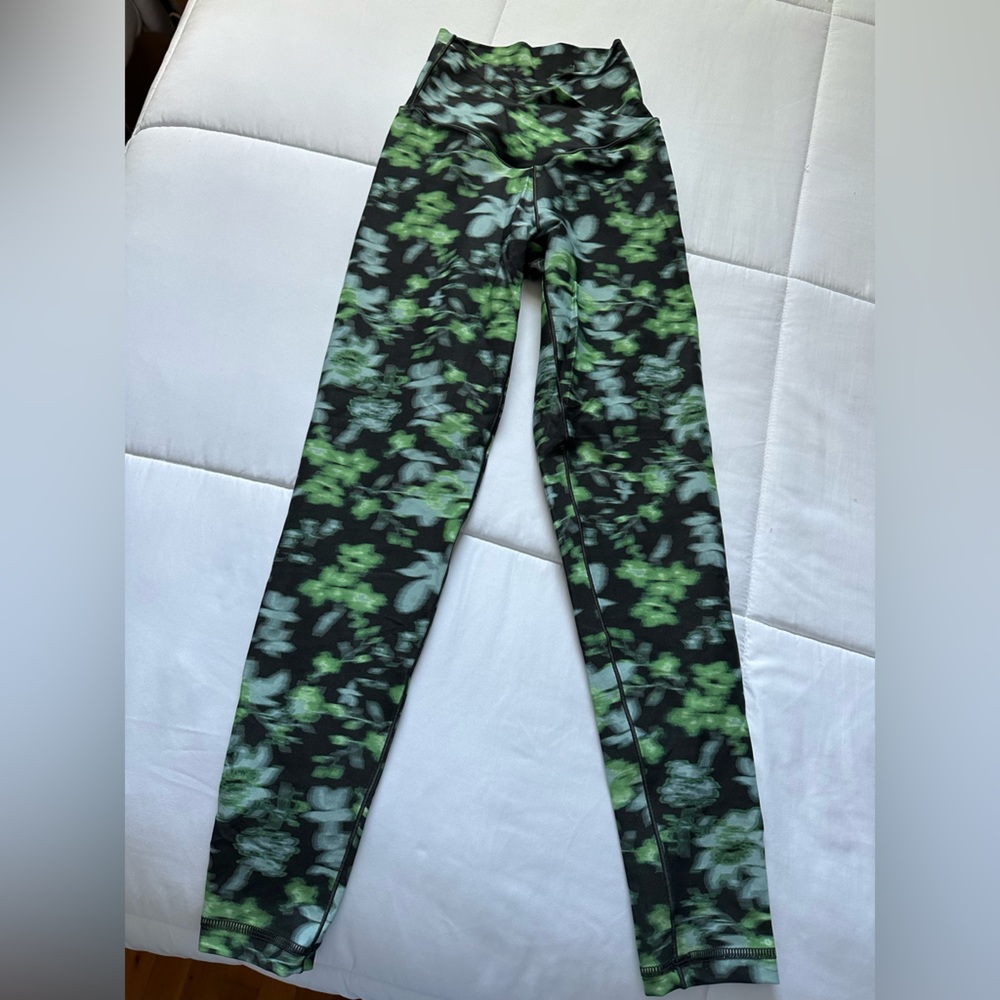 Offline by Aerie Real Me 7/8 Legging Hi-Rise Short Inseam